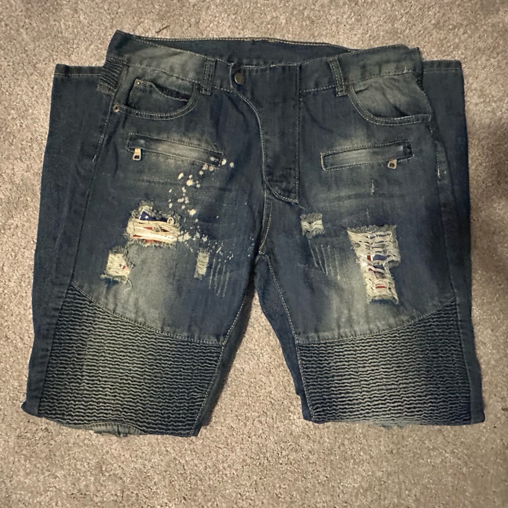 Trendy Male Jeans